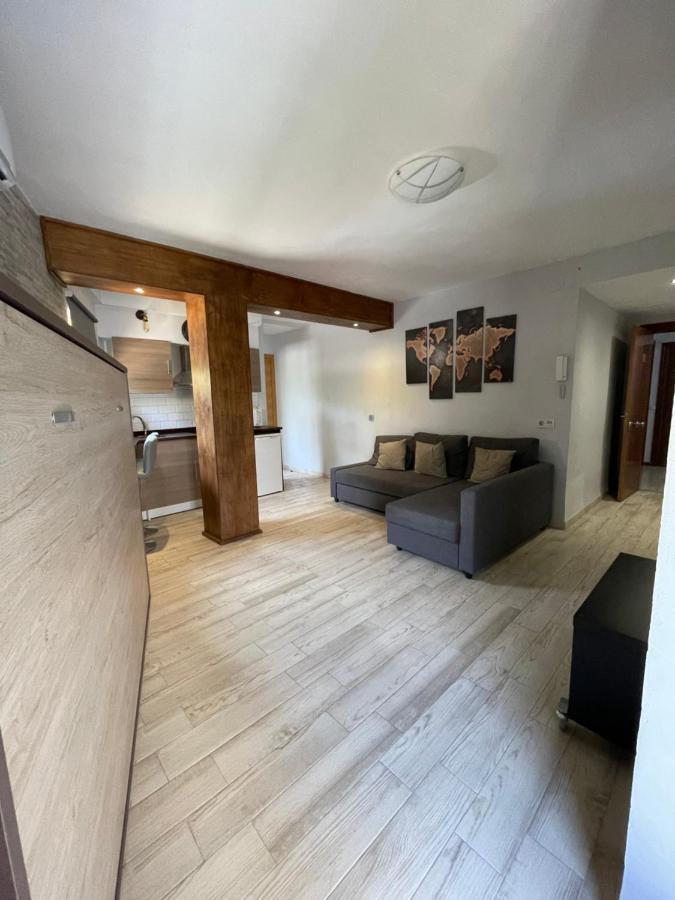 Apartamentos Elysium ตอร์เรโมลิโนส ภายนอก รูปภาพ